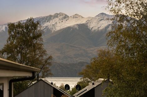 Photo of property in 147b Warren Street, Wanaka, 9305