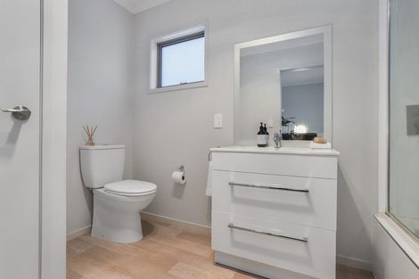 Photo of property in 9 Silvereye Road, Hobsonville, Auckland, 0616