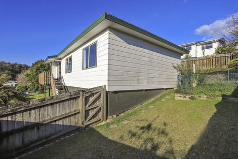 Photo of property in 21b Dingadee Street, Welcome Bay, Tauranga, 3112