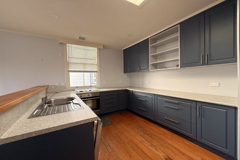 Photo of property in 77 Washington Avenue, Brooklyn, Wellington, 6021