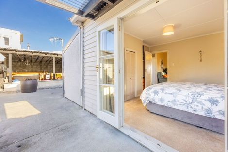 Photo of property in 9 Pukeko Place, Westshore, Napier, 4110