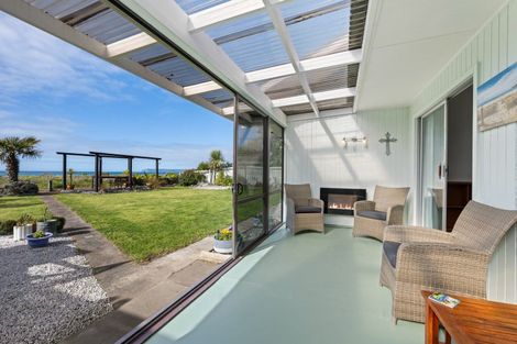 Photo of property in 208 Rarangi Beach Road, Rarangi, Blenheim, 7273