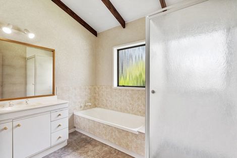 Photo of property in 951 Otaika Valley Road, Maungatapere, Whangarei, 0170