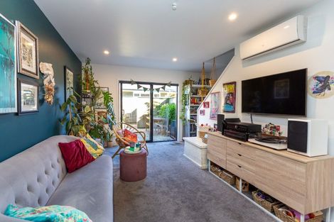 Photo of property in 5/277 Armagh Street, Christchurch Central, Christchurch, 8011