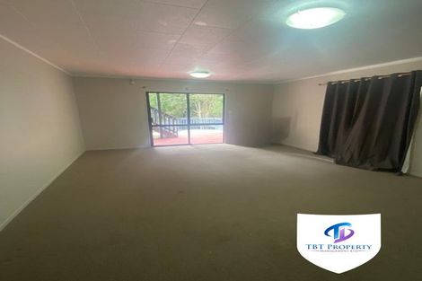 Photo of property in 21 Hakea Place, Totara Heights, Auckland, 2105