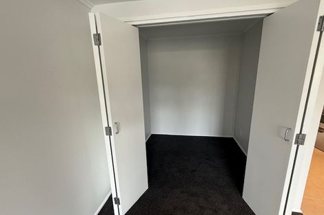 Photo of property in 4d/30 Westward Ho, Glen Eden, Auckland, 0602