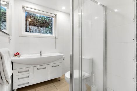 Photo of property in 1/8 Meadway, Sunnyhills, Auckland, 2010