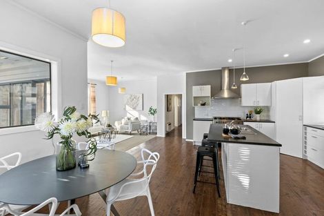 Photo of property in 21 Elizabeth Street, Moera, Lower Hutt, 5010