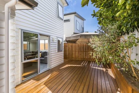 Photo of property in 41 Nautilus Drive, Gulf Harbour, Whangaparaoa, 0930