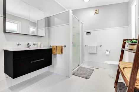 Photo of property in 18 Weka Street, Frankton, Hamilton, 3204