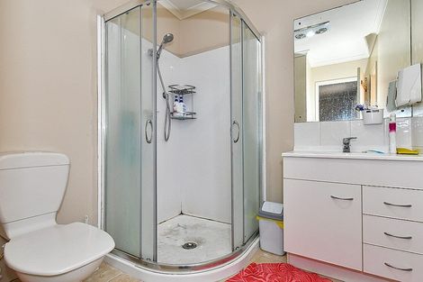 Photo of property in 20 Tussock Avenue, Mangere, Auckland, 2022