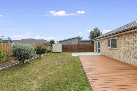 Photo of property in 18 Piwakawaka Court, Rototuna North, Hamilton, 3210