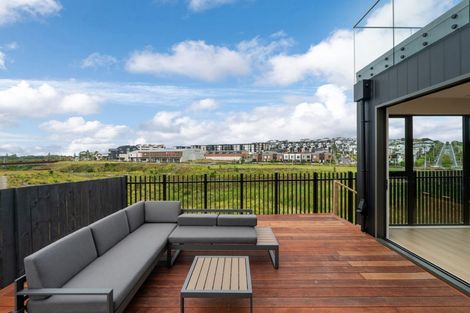Photo of property in 29 Streamview Way, Long Bay, Auckland, 0630