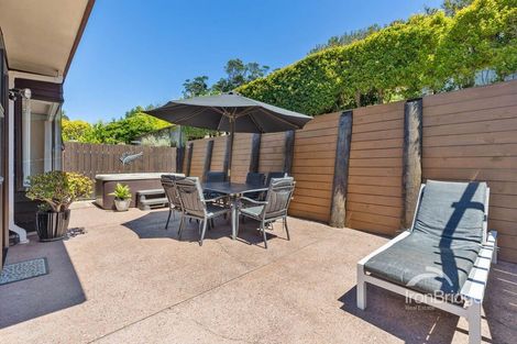 Photo of property in 1/26 Ronald Macken Place, Windsor Park, Auckland, 0632