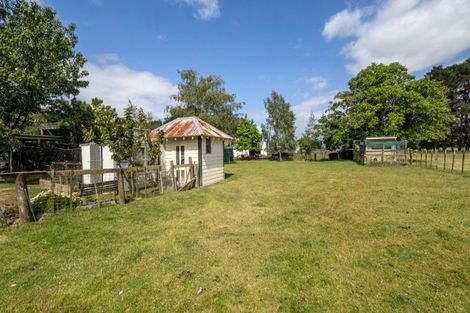 Photo of property in 2532 Lake Ferry Road, Pirinoa, Featherston, 5772