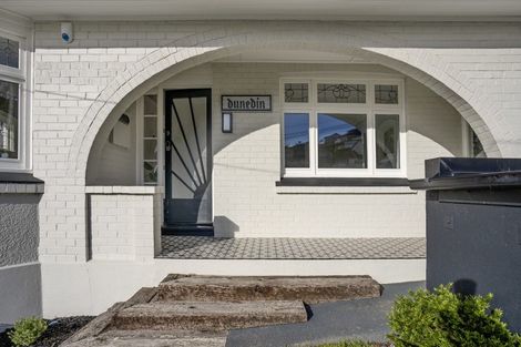 Photo of property in 59 Cliffs Road, Saint Clair, Dunedin, 9012