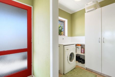 Photo of property in 15a Seymour Place, Bellevue, Tauranga, 3110