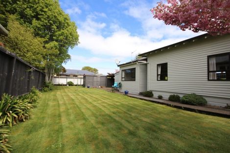 Photo of property in 83 Newcastle Street, Windsor, Invercargill, 9810