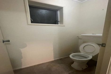 Photo of property in 2/70 Hattaway Avenue, Bucklands Beach, Auckland, 2012