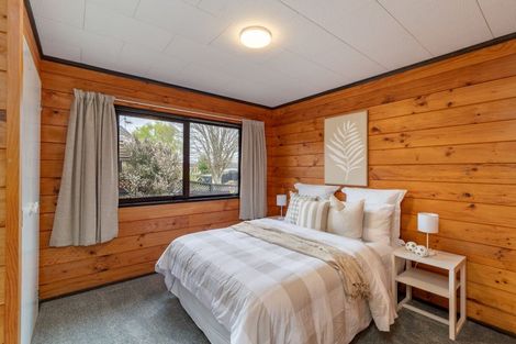 Photo of property in 60 Pasadena Crescent, Totara Park, Upper Hutt, 5018