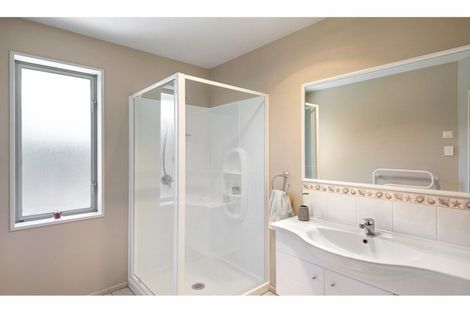 Photo of property in 5 Cassinia Gardens, Aidanfield, Christchurch, 8025