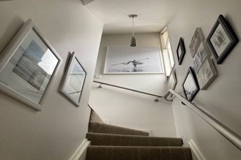 Photo of property in 8/32 Cranmer Square, Christchurch Central, Christchurch, 8013