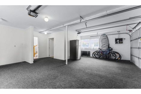 Photo of property in 81 Lynden Avenue, Hillcrest, Auckland, 0627