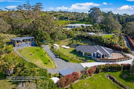 Photo of property in 5b Hobbs Road, Matakatia, Whangaparaoa, 0930
