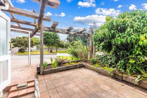 Photo of property in 6a Wharemauku Road, Raumati Beach, Paraparaumu, 5032