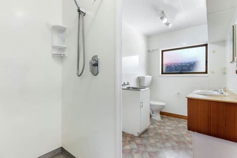 Photo of property in 3/31 The Parade, Bucklands Beach, Auckland, 2012