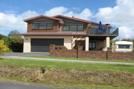 Photo of property in 5 Kowhai Road, Whenuapai, Auckland, 0618