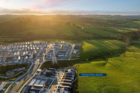 Photo of property in 16 Kotiu Place, Massey, Auckland, 0614