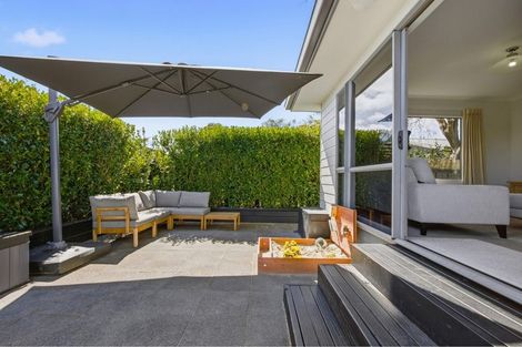 Photo of property in 1/86 Tamatea Road, Taupo, 3330