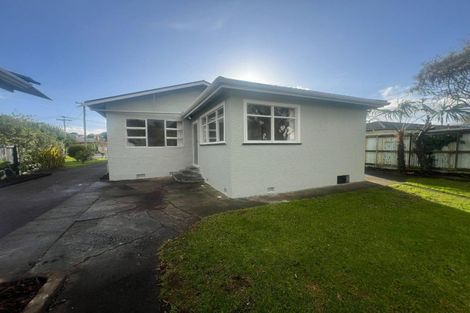 Photo of property in 11 Nikau Street, Tawhero, Whanganui, 4501