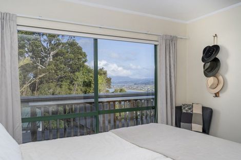 Photo of property in 10 Christa Court, Whitianga, 3510