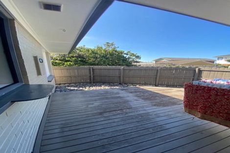 Photo of property in 4a Sorrel Crescent, Bucklands Beach, Auckland, 2012