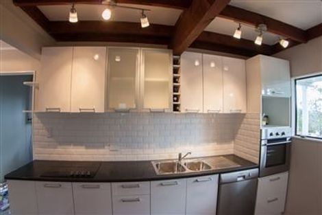 Photo of property in 2/37 Roberts Road, Glenfield, Auckland, 0629