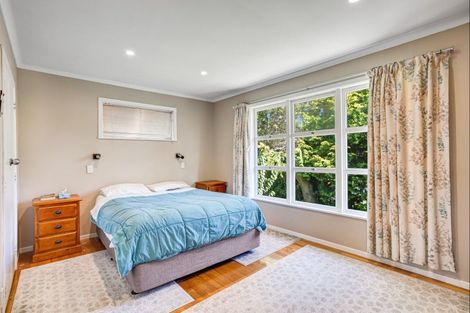 Photo of property in 42 Koraha Road, Kumeu, 0892