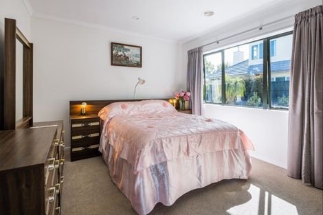 Photo of property in 1 Merlin Close, Huntington, Hamilton, 3210