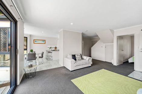 Photo of property in 6c Voyager Drive, Gulf Harbour, Whangaparaoa, 0930
