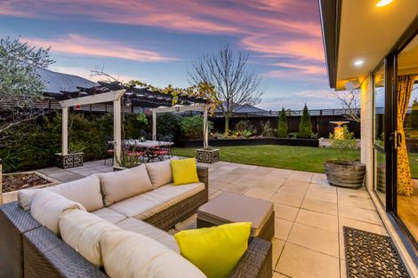 Photo of property in 21 Bernice Crescent, Yaldhurst, Christchurch, 8042