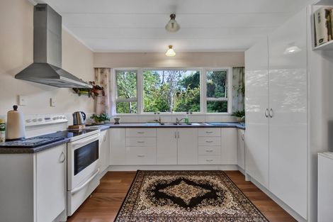 Photo of property in 1 High Road, Hawera, 4610