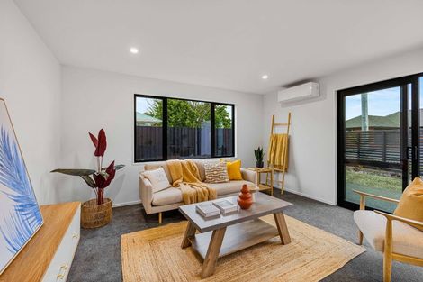 Photo of property in 10a Farquhars Road, Redwood, Christchurch, 8051