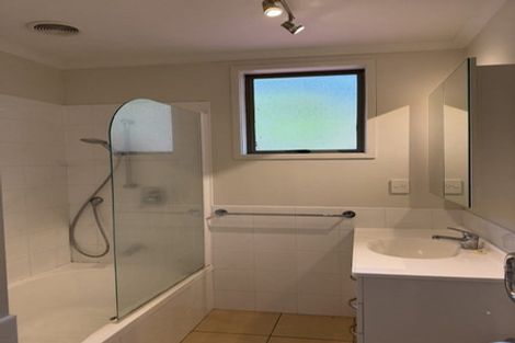 Photo of property in 16 Catrina Avenue, Birkenhead, Auckland, 0626