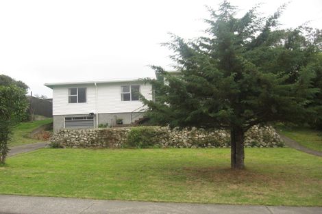 Photo of property in 105 Tilley Road, Paekakariki, 5034