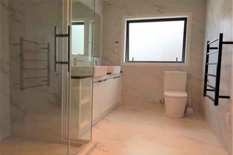 Photo of property in 18 Evelina Lane, Flat Bush, Auckland, 2019