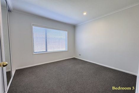 Photo of property in 12 Aclare Place, East Tamaki, Auckland, 2016