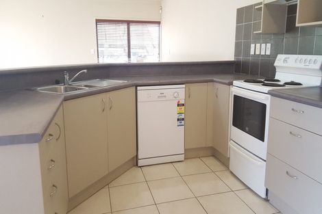 Photo of property in 820/12 Northcross Drive, Oteha, Auckland, 0632