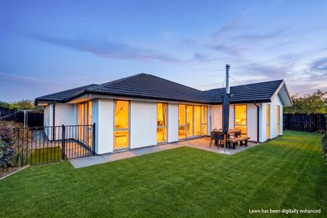 Photo of property in 12 Oakdene Place, Halswell, Christchurch, 8025