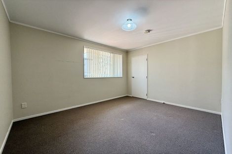 Photo of property in 48 Ruze Vida Drive, Massey, Auckland, 0614